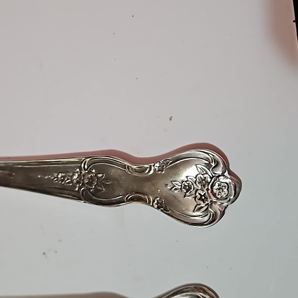 Wm Rogers Mfg Co Magnolia/Inspiration Silverplate Flatware Pie Server and spoon - Picture 5 of 12